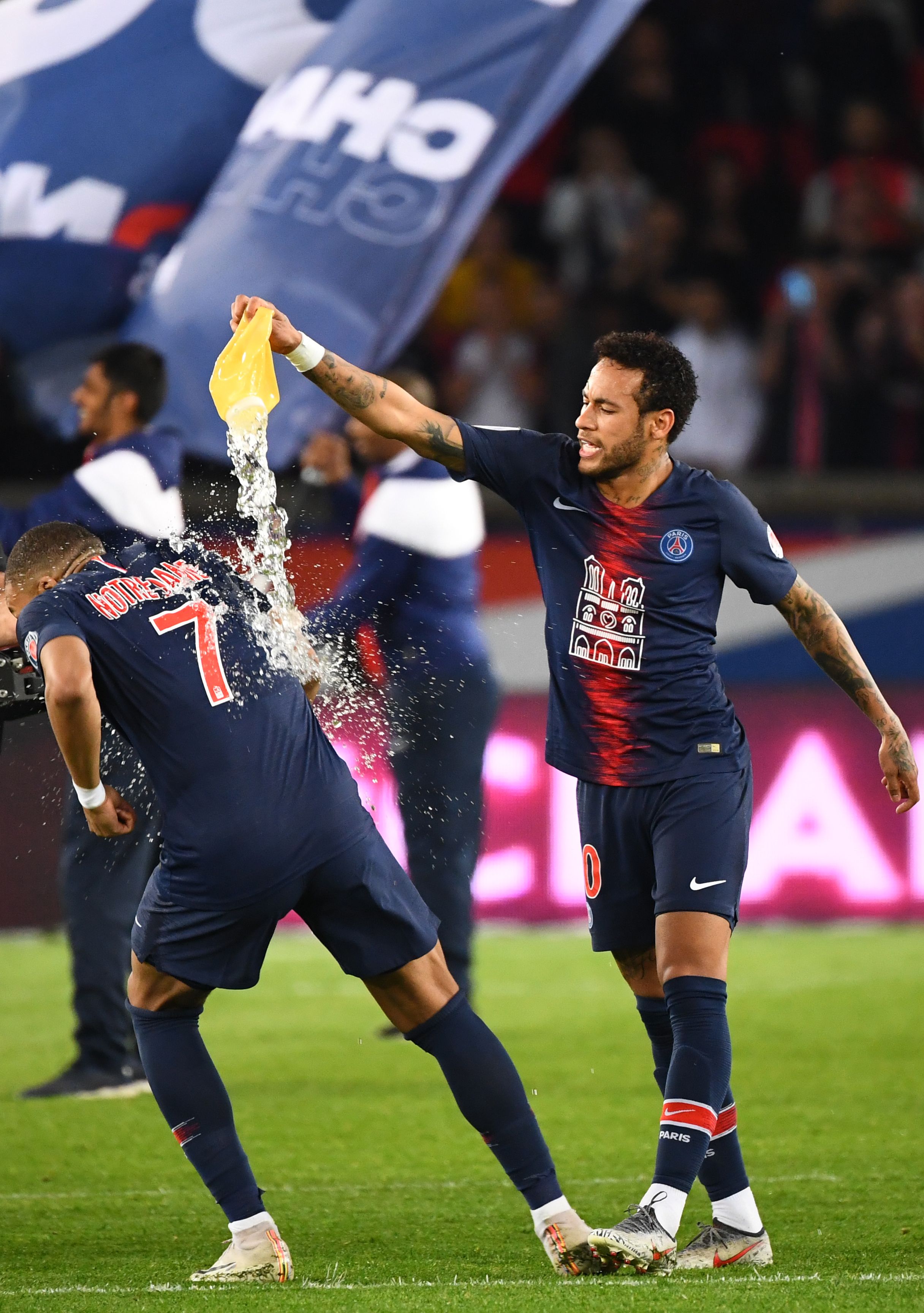 渐入佳境，安迪-迪乌夫首次代表国米首发斩获处子球（安迪-迪乌夫首次为国米首发即破门，状态渐入佳境）